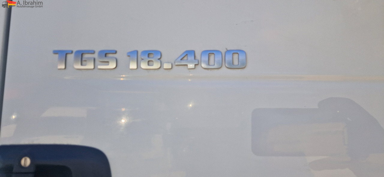 MAN TGS 18.400 PTO für Kompressor sehr sauber, 8x baugleich - Влекач: снимка 5 MAN TGS 18.400 PTO für Kompressor sehr sauber, 8x baugleich - Влекач: снимка 5