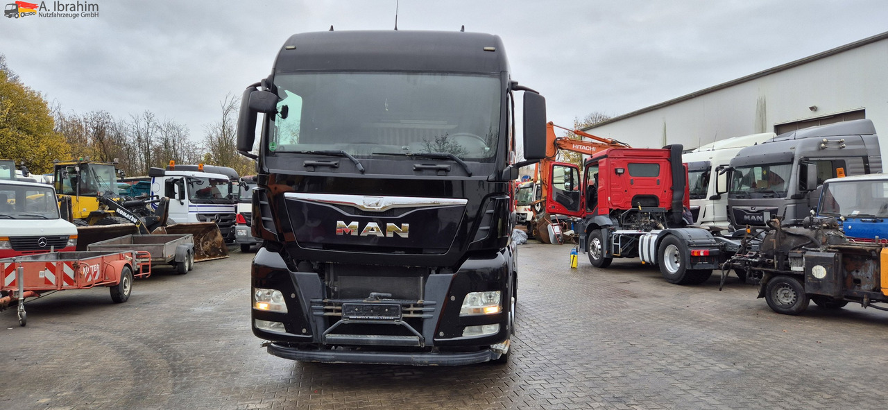 Влекач MAN TGX 18.400 Retarder, Klima, Kipphydraulik: снимка 8 Влекач MAN TGX 18.400 Retarder, Klima, Kipphydraulik: снимка 8