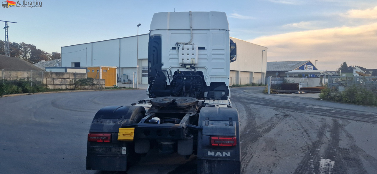 Влекач MAN TGX 18.480 Kipphydraulik, Retarder: снимка 11 Влекач MAN TGX 18.480 Kipphydraulik, Retarder: снимка 11