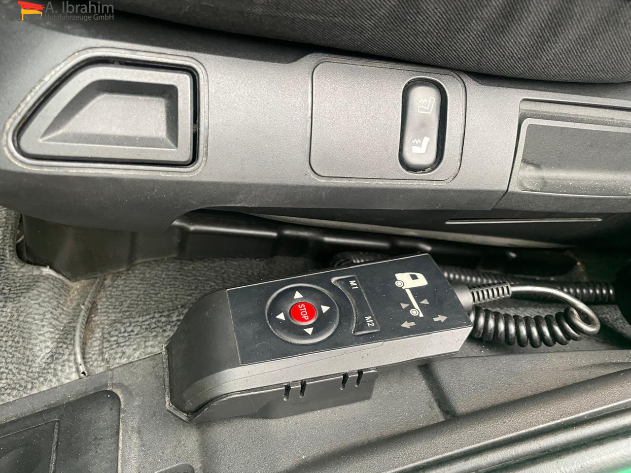 Mercedes-Benz 1836 Spoiler, Vollservice, Topzustand | Navigationsystem | Originalkilometer - Влекач: снимка 3 Mercedes-Benz 1836 Spoiler, Vollservice, Topzustand | Navigationsystem | Originalkilometer - Влекач: снимка 3