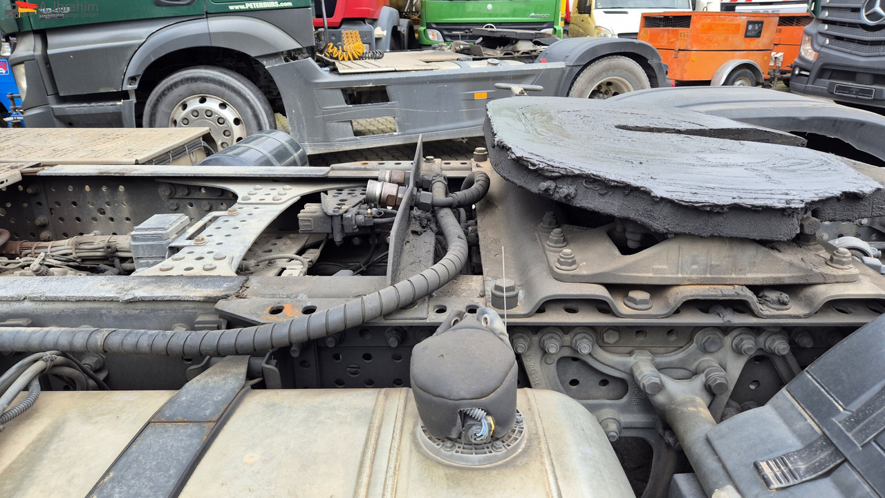 Mercedes-Benz 1840 mehrfach vorhanden - Влекач: снимка 5 Mercedes-Benz 1840 mehrfach vorhanden - Влекач: снимка 5