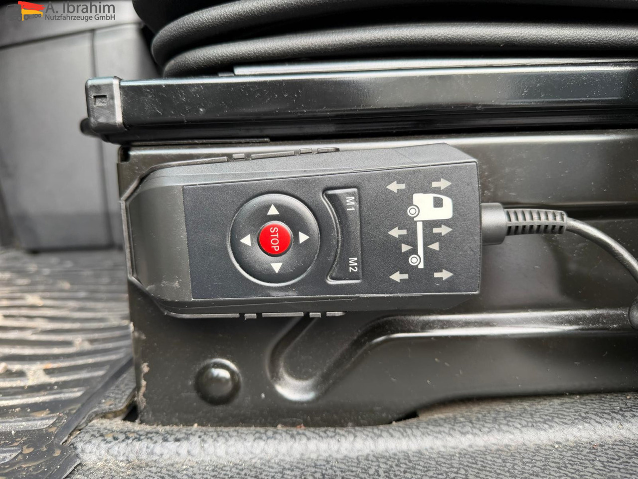 Mercedes-Benz 1842LS Retarder | 4x2 | Klima | MegaSpace - Влекач: снимка 4 Mercedes-Benz 1842LS Retarder | 4x2 | Klima | MegaSpace - Влекач: снимка 4