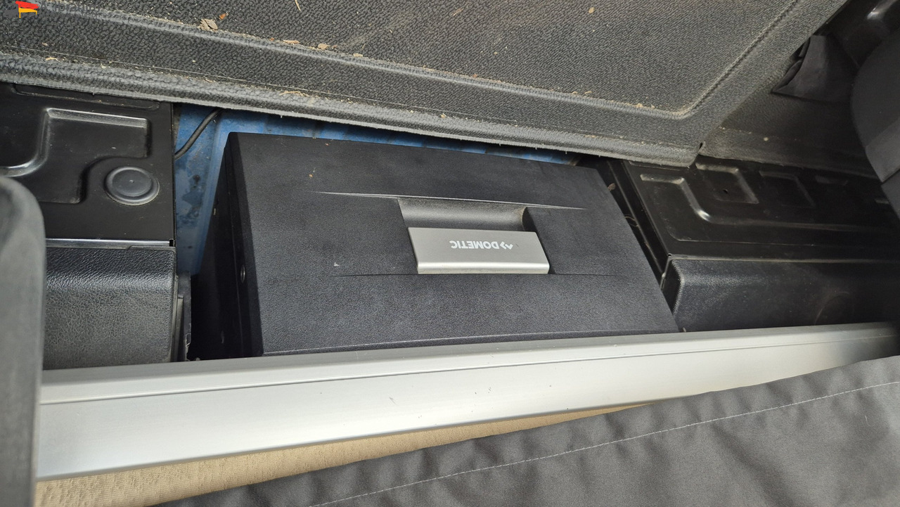 Mercedes-Benz 1843 DB 1843 mit PTU für Kompressor - Влекач: снимка 2 Mercedes-Benz 1843 DB 1843 mit PTU für Kompressor - Влекач: снимка 2