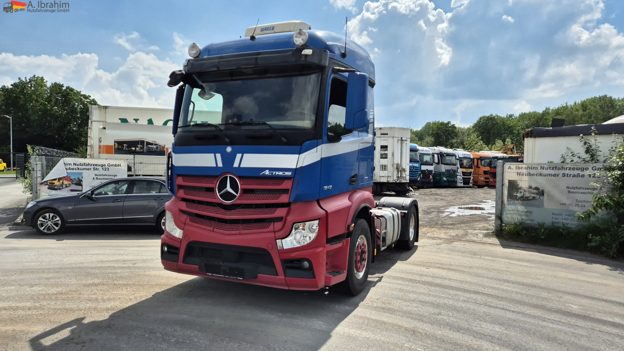 Mercedes-Benz 1843 DB 1843 mit PTU für Kompressor - Влекач: снимка 1 Mercedes-Benz 1843 DB 1843 mit PTU für Kompressor - Влекач: снимка 1