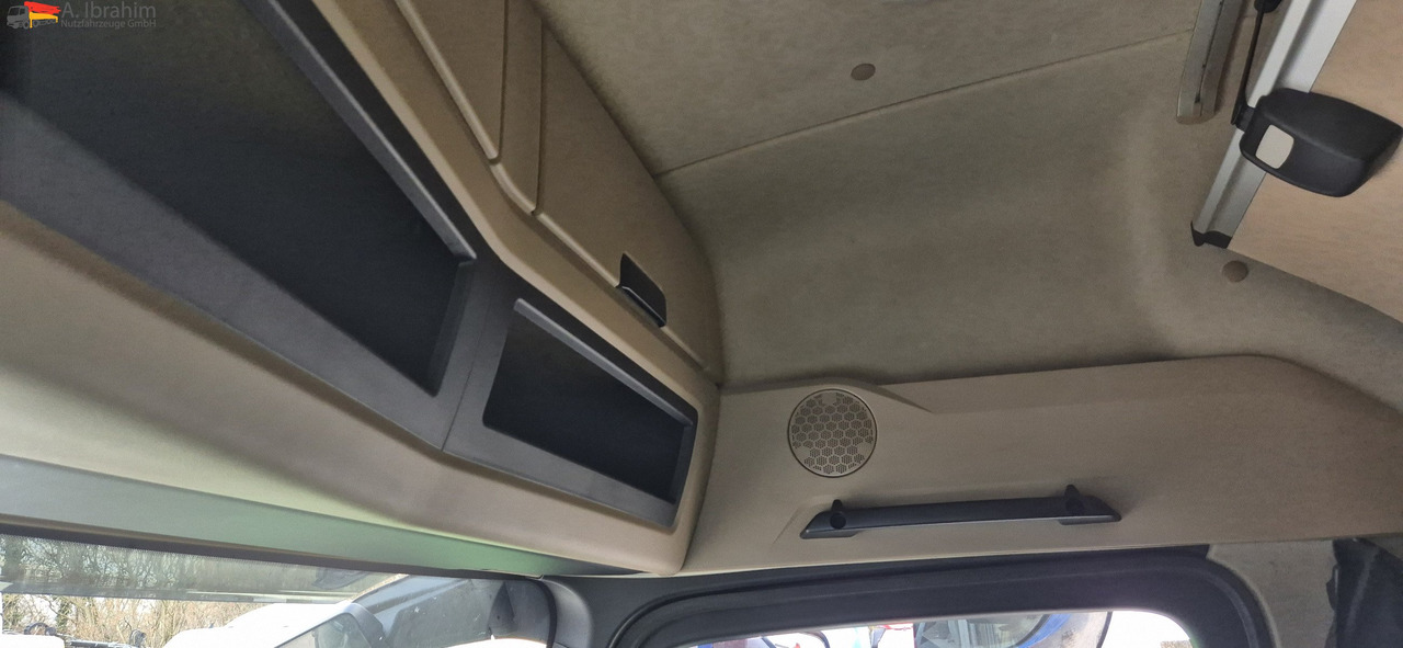 Mercedes-Benz 1843 Klima, Retarder, Topzustand, einsatzbereit - Влекач: снимка 4 Mercedes-Benz 1843 Klima, Retarder, Topzustand, einsatzbereit - Влекач: снимка 4