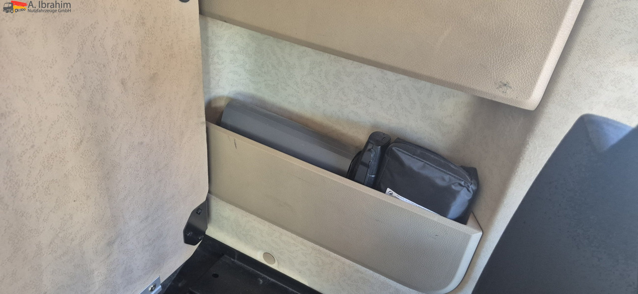 Mercedes-Benz 1843 LS 4x2 mehrfach vorhanden - Влекач: снимка 5 Mercedes-Benz 1843 LS 4x2 mehrfach vorhanden - Влекач: снимка 5