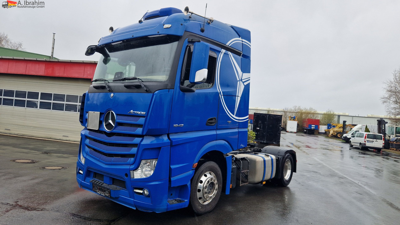 Mercedes-Benz 1843 Topzustand einsatzbereit, Motor nur 150 tkm - Влекач: снимка 1 Mercedes-Benz 1843 Topzustand einsatzbereit, Motor nur 150 tkm - Влекач: снимка 1