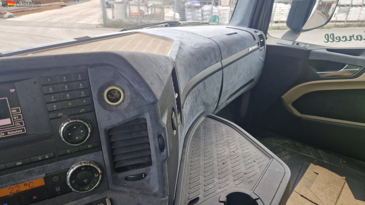 Mercedes-Benz 1845 Kipphydraulik - Влекач: снимка 3 Mercedes-Benz 1845 Kipphydraulik - Влекач: снимка 3