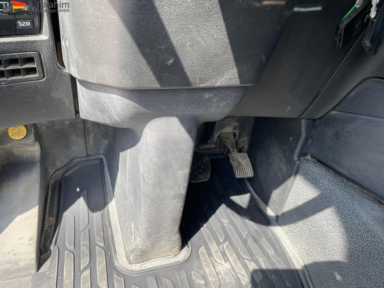 Mercedes-Benz 1845 Kipphydraulik, Retarder, Kompressor 4x2 - Влекач: снимка 2 Mercedes-Benz 1845 Kipphydraulik, Retarder, Kompressor 4x2 - Влекач: снимка 2