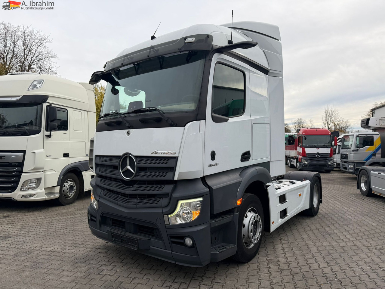 Mercedes-Benz Actros 1846LS Streamspace | Retarder | Euro 6d | Blatt Luft | Original Kilometer - Влекач: снимка 1 Mercedes-Benz Actros 1846LS Streamspace | Retarder | Euro 6d | Blatt Luft | Original Kilometer - Влекач: снимка 1