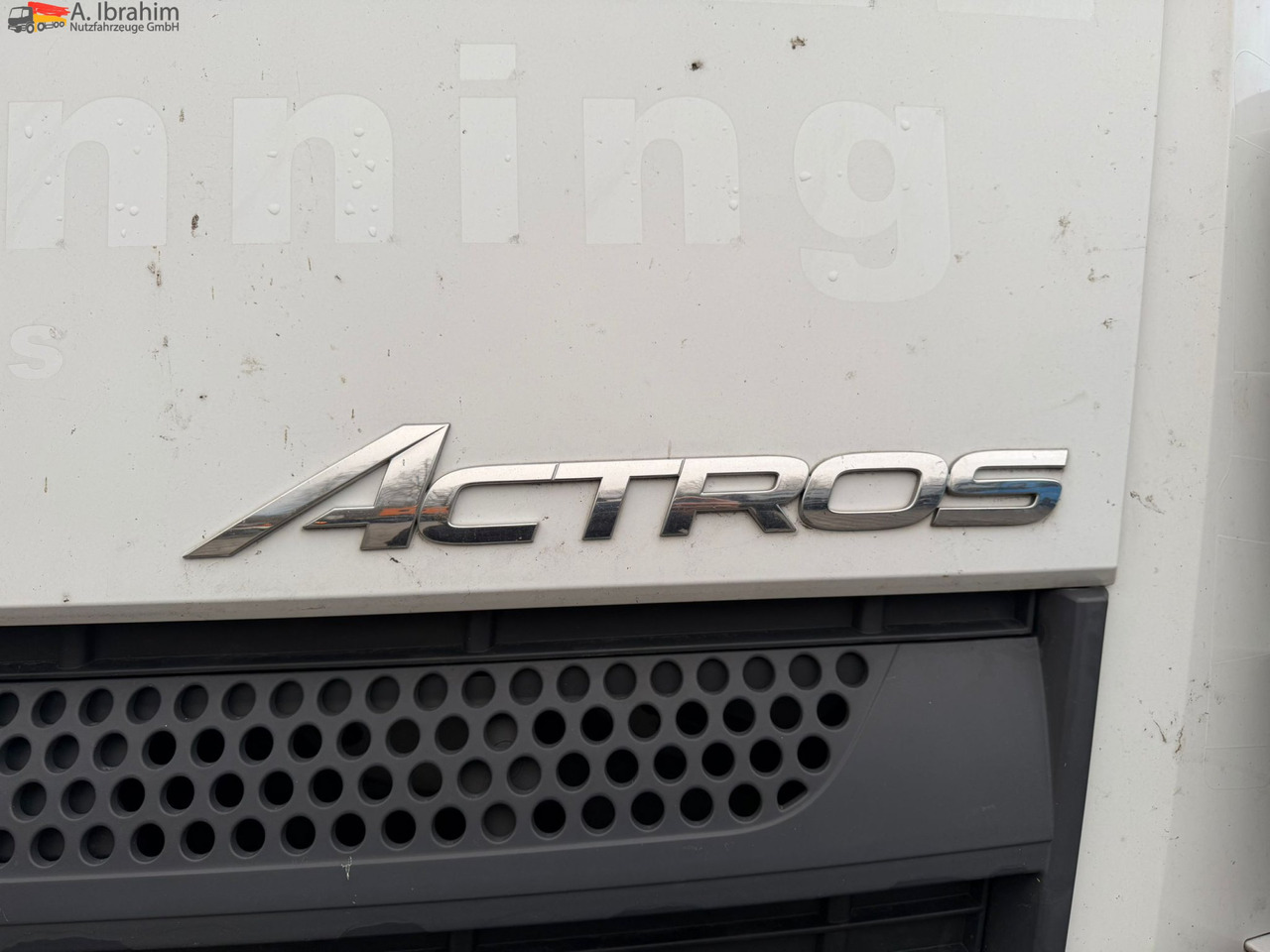 Mercedes-Benz Actros 1846LS Streamspace | Retarder | Klima | Blatt Luft | 4x2 - Влекач: снимка 4 Mercedes-Benz Actros 1846LS Streamspace | Retarder | Klima | Blatt Luft | 4x2 - Влекач: снимка 4