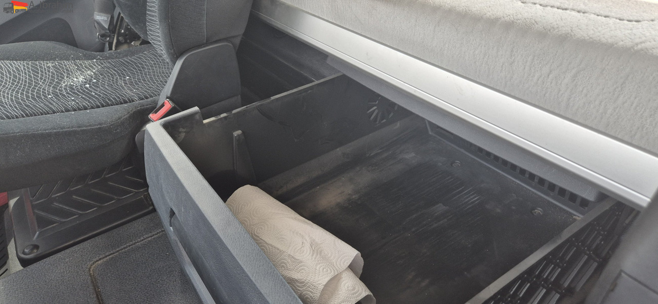 Mercedes-Benz DB 1842H 4x4 Hydrodrive Scheckheft bei Mercedes - Влекач: снимка 3 Mercedes-Benz DB 1842H 4x4 Hydrodrive Scheckheft bei Mercedes - Влекач: снимка 3