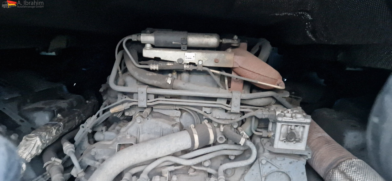 Scania R 480 Retarder, Klima, Zustand gut PTO für Kompressor - Влекач: снимка 4 Scania R 480 Retarder, Klima, Zustand gut PTO für Kompressor - Влекач: снимка 4
