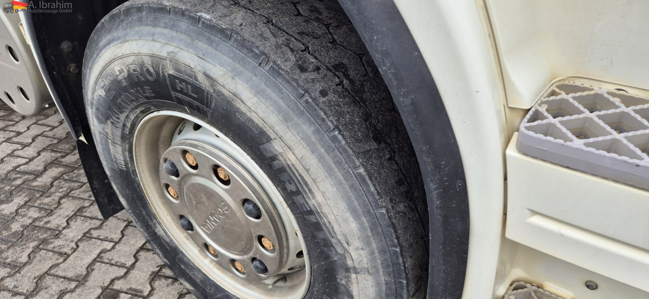 Scania R560 | 6x4 | V8 | Blatt Blatt | Schaltgetriebe 3x identisch vorhanden - Влекач: снимка 3 Scania R560 | 6x4 | V8 | Blatt Blatt | Schaltgetriebe 3x identisch vorhanden - Влекач: снимка 3