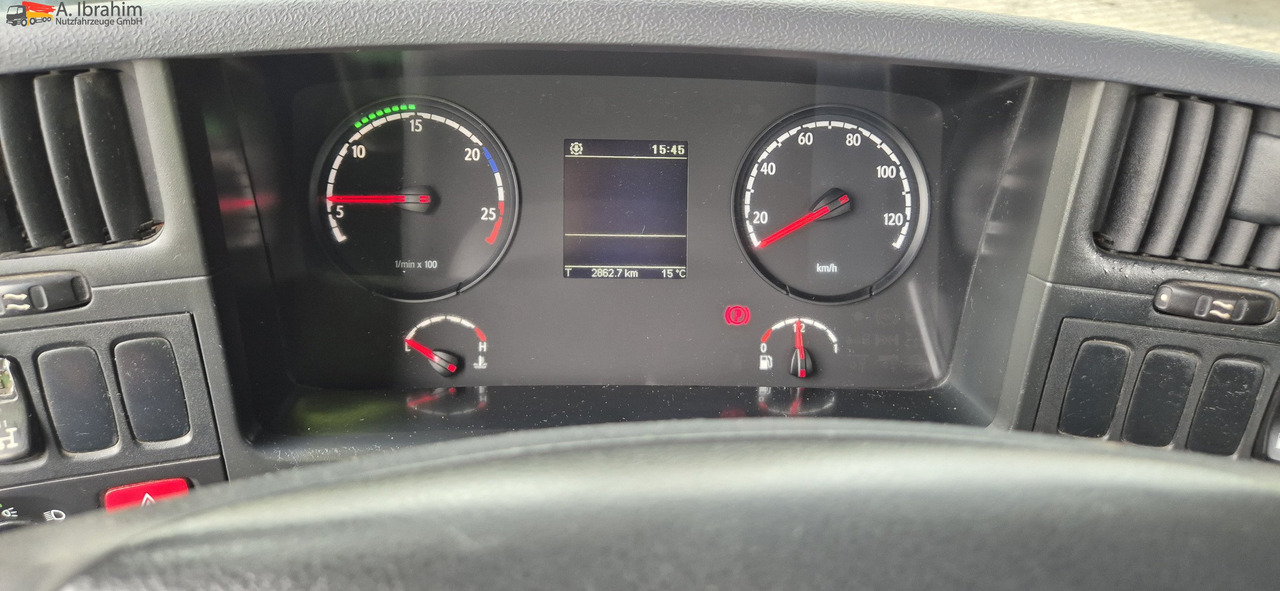 Scania R560 | 6x4 | V8 | Blatt Blatt | Schaltgetriebe 3x identisch vorhanden - Влекач: снимка 4 Scania R560 | 6x4 | V8 | Blatt Blatt | Schaltgetriebe 3x identisch vorhanden - Влекач: снимка 4