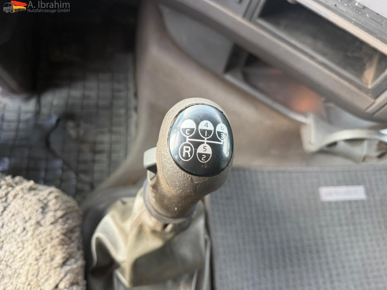 Volvo FH12-420 8x2 Fahrzeugpapiere Schweiz - Мултилифт с кука камион: снимка 3 Volvo FH12-420 8x2 Fahrzeugpapiere Schweiz - Мултилифт с кука камион: снимка 3