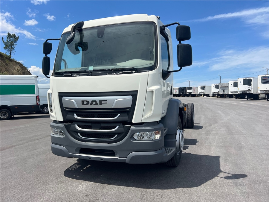 DAF LF320 NEW/ONLY COC - Шаси кабина: снимка 2 DAF LF320 NEW/ONLY COC - Шаси кабина: снимка 2