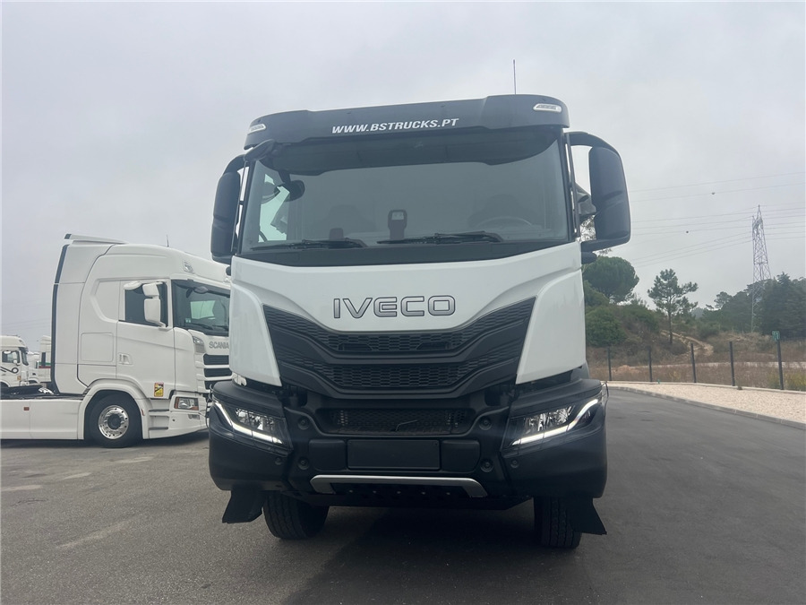 Iveco T-WAY 500 / RETARDER - Самосвал камион: снимка 2 Iveco T-WAY 500 / RETARDER - Самосвал камион: снимка 2
