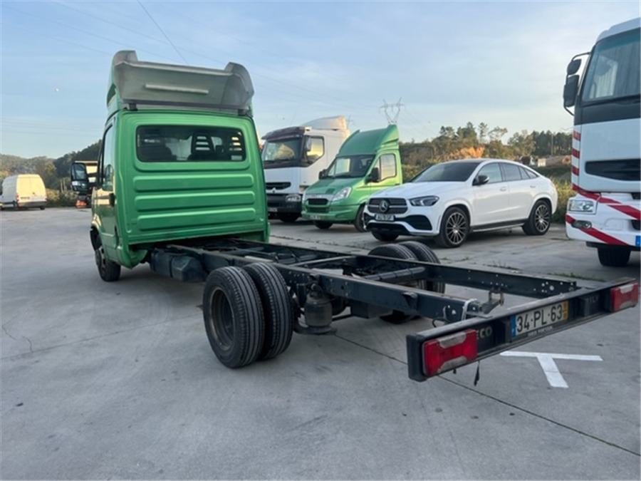 Iveco 35C17 - Лекотоварен автомобил: снимка 4 Iveco 35C17 - Лекотоварен автомобил: снимка 4