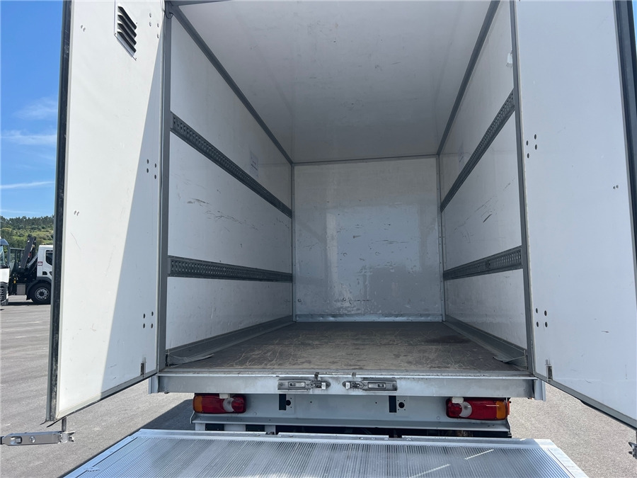 Лекотоварен автомобил фургон PEUGEOT BOXER: снимка 9