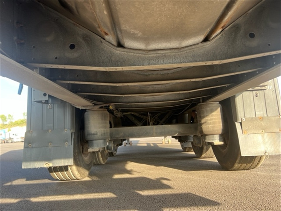 Брезентово полуремарке SCHMITZ CARGOBULL: снимка 8 Брезентово полуремарке SCHMITZ CARGOBULL: снимка 8