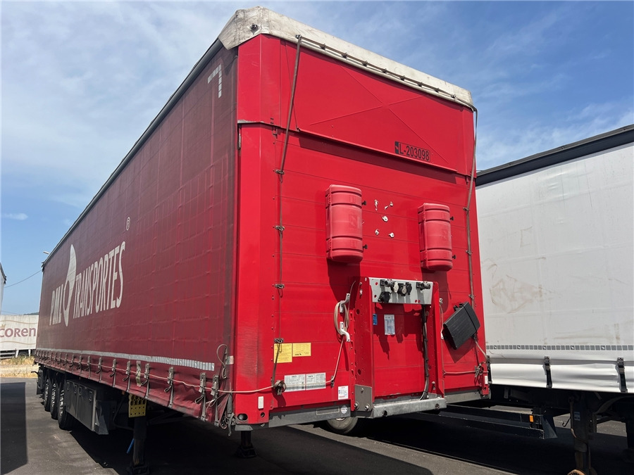 SCHMITZ CARGOBULL SCB-S3T TETO ELEVAR - Брезентово полуремарке: снимка 2 SCHMITZ CARGOBULL SCB-S3T TETO ELEVAR - Брезентово полуремарке: снимка 2