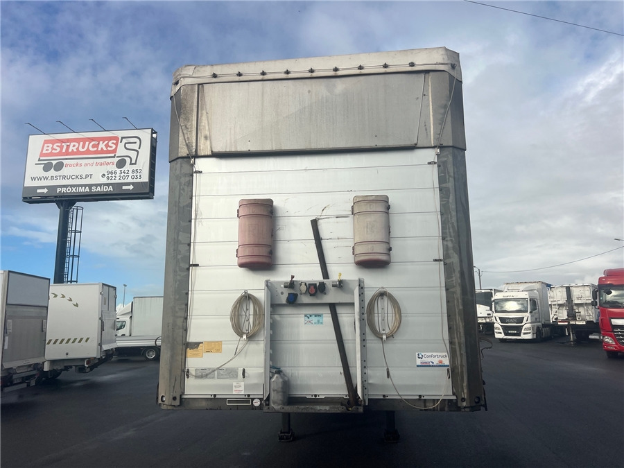 SCHMITZ S01 - Брезентово полуремарке: снимка 2 SCHMITZ S01 - Брезентово полуремарке: снимка 2