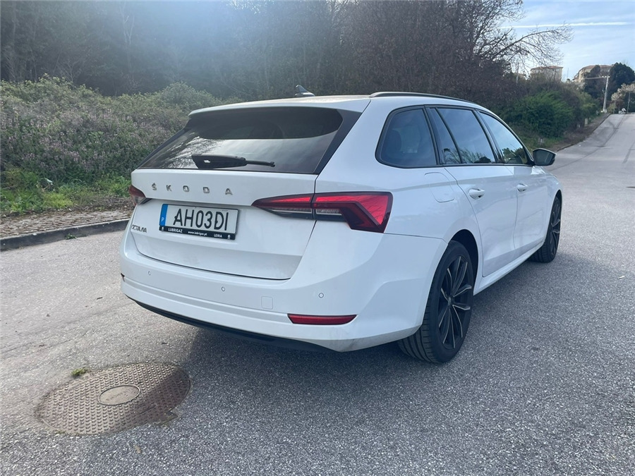 SKODA OCTAVIA - Лек автомобил: снимка 4 SKODA OCTAVIA - Лек автомобил: снимка 4