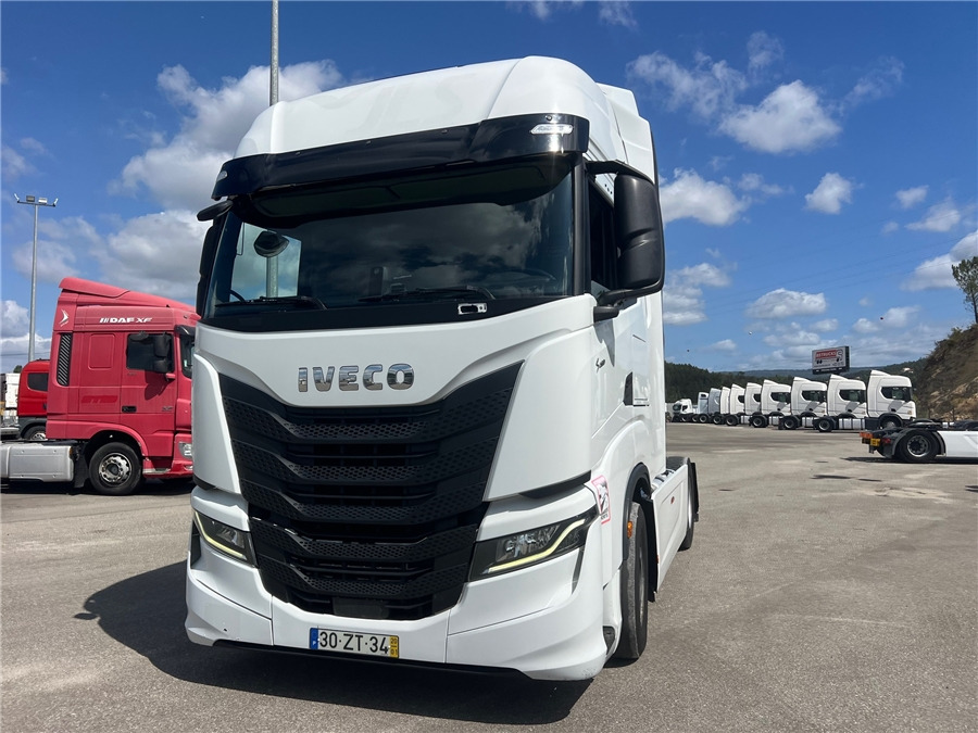 Iveco S-WAY 460 - Влекач: снимка 2 Iveco S-WAY 460 - Влекач: снимка 2