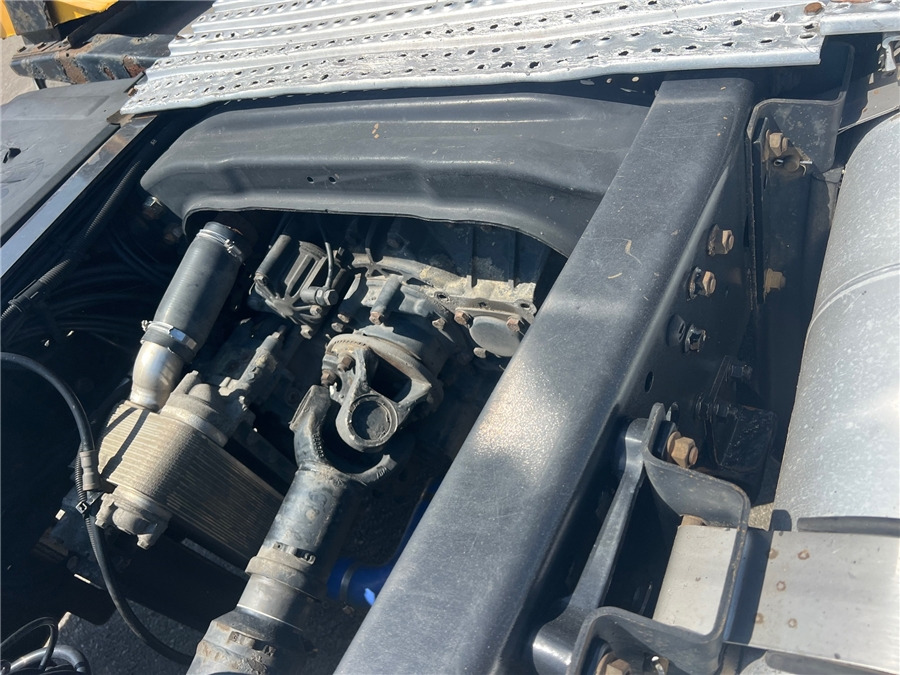 Влекач MAN TGA 18.430: снимка 8