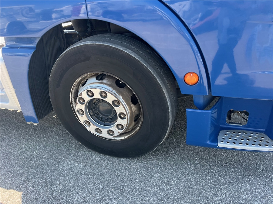 Влекач MAN TGA 18.430: снимка 20