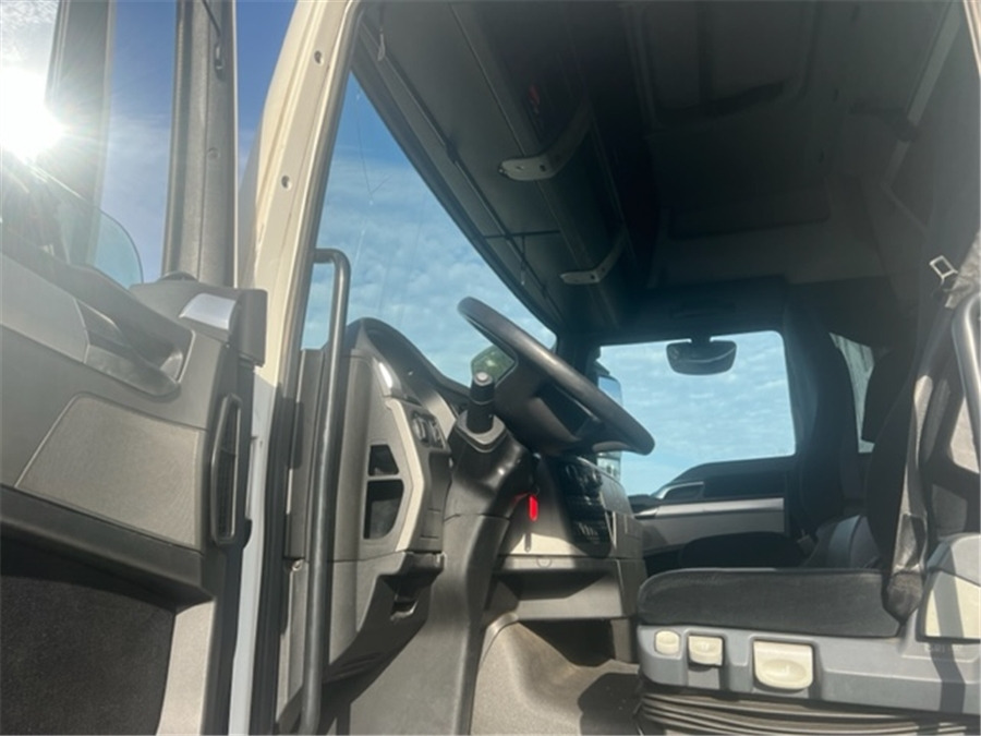 MAN TGX 18.480 / RETARDE - Влекач: снимка 5 MAN TGX 18.480 / RETARDE - Влекач: снимка 5