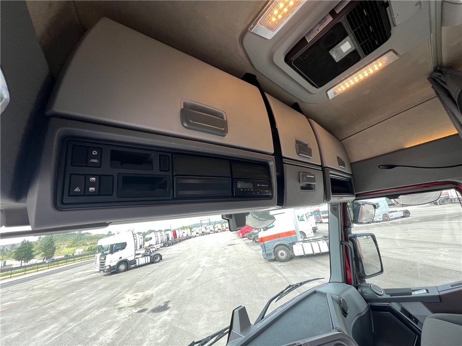 Влекач Renault T480: снимка 17