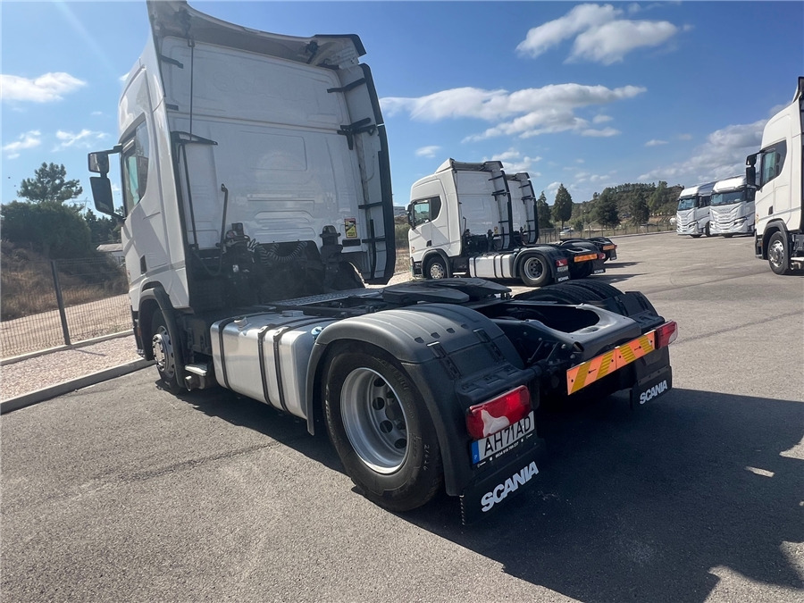 Scania R450 - Влекач: снимка 4 Scania R450 - Влекач: снимка 4