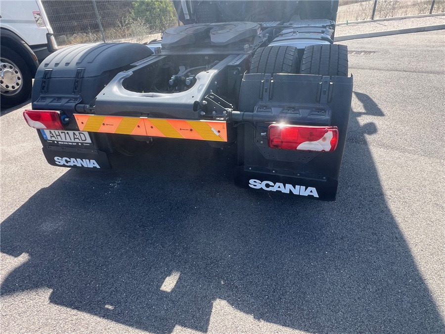 Влекач Scania R450: снимка 7