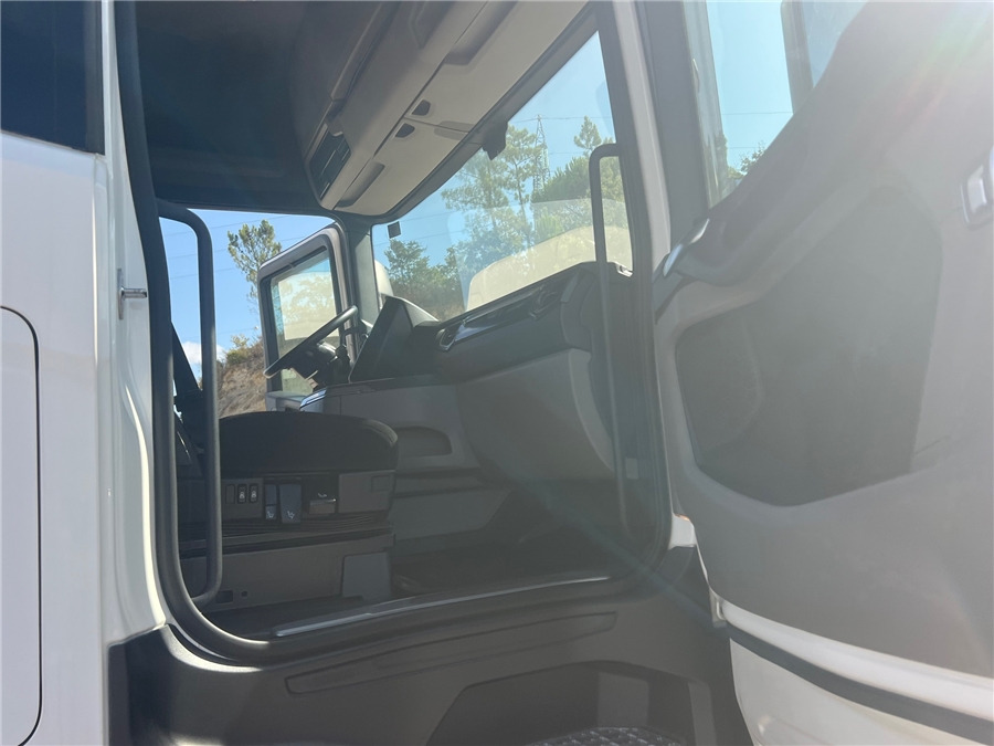 Влекач Scania R450: снимка 14