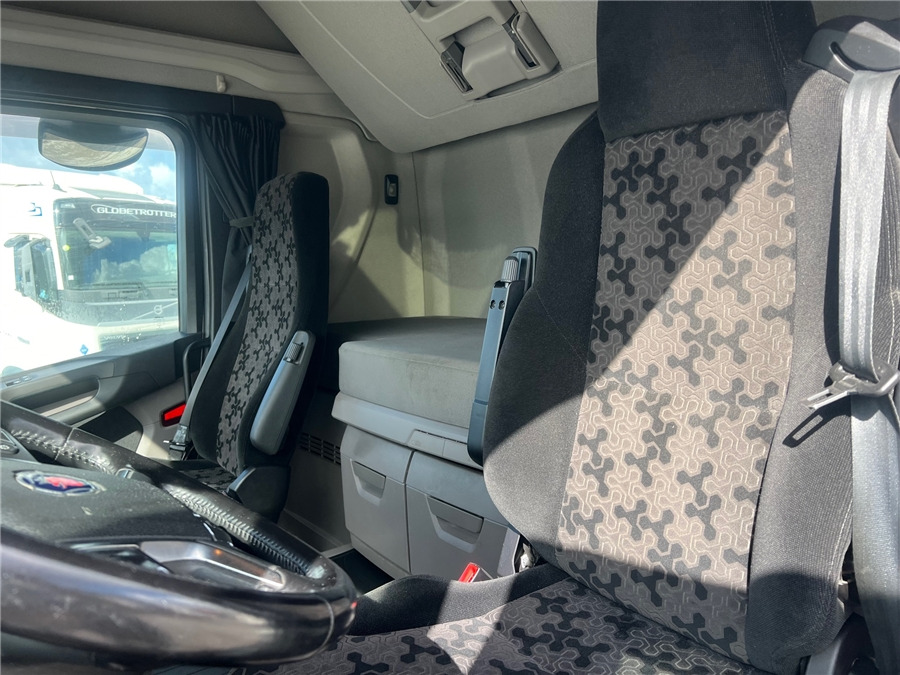 Влекач Scania R450 / RETARDER: снимка 11