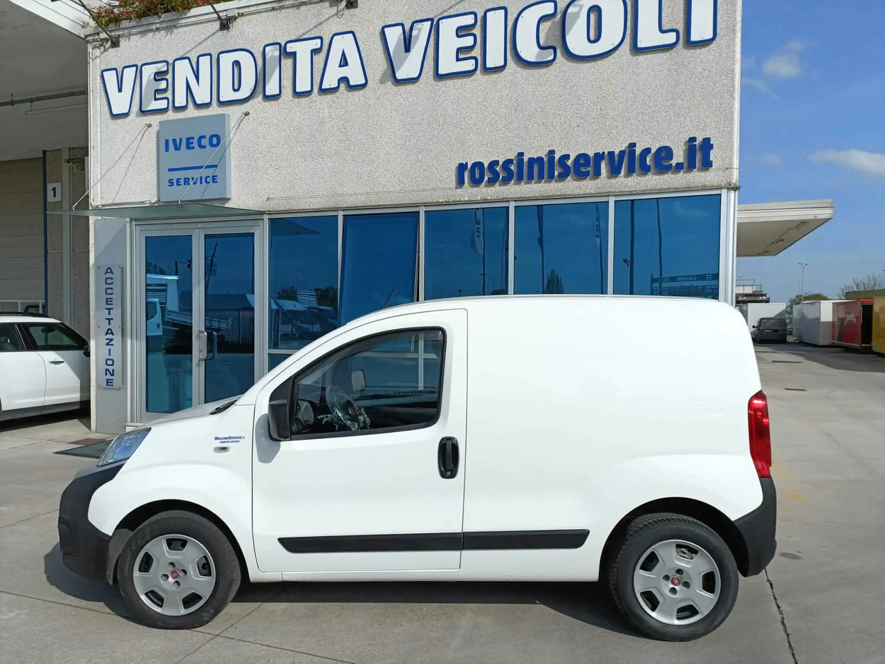 FIAT FIORINO SX - Товарен бус: снимка 3 FIAT FIORINO SX - Товарен бус: снимка 3