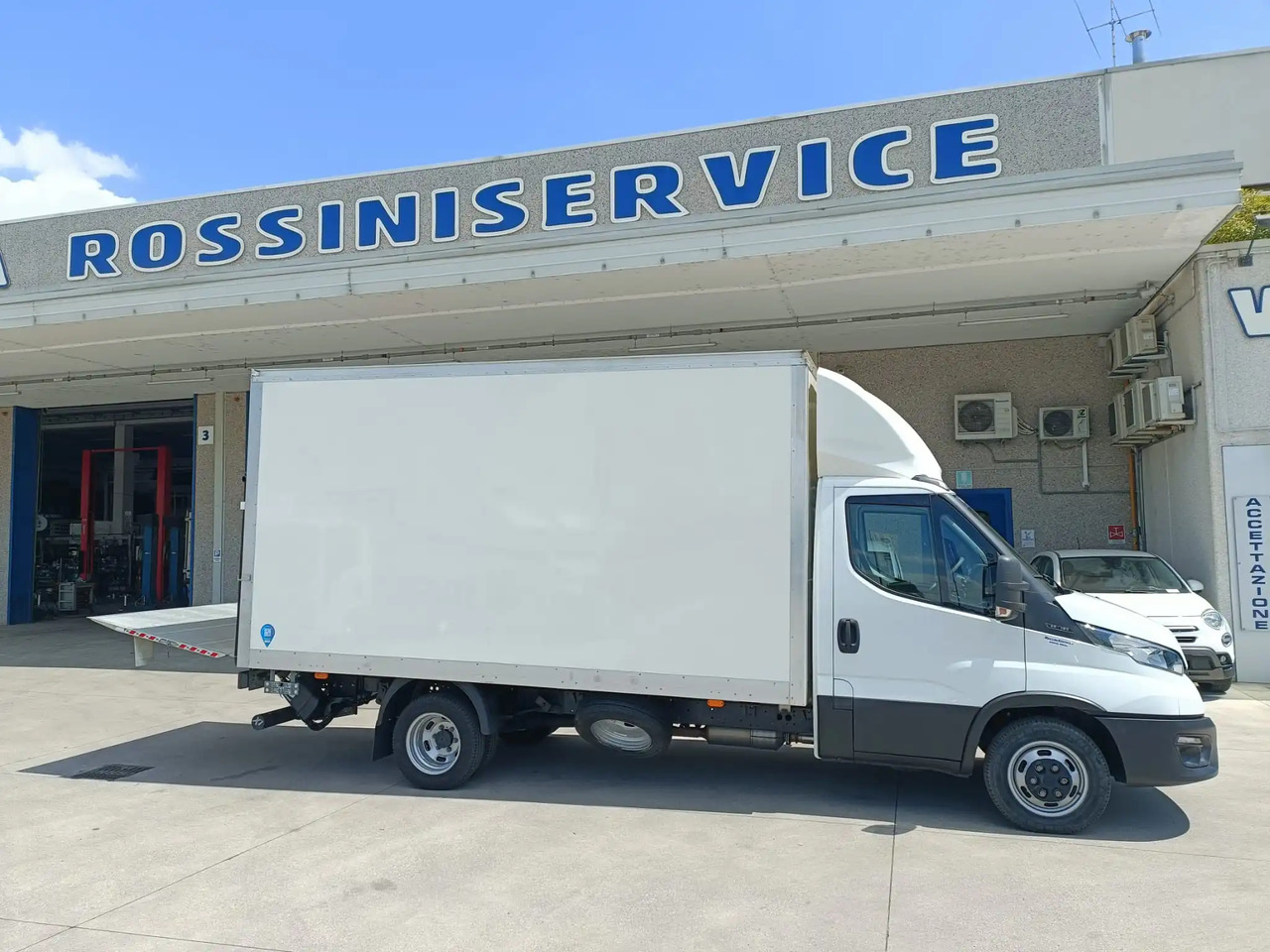 FURGONATURA BOX IDEALE PER IVECO DAILY - Каросерия - фургон: снимка 2 FURGONATURA BOX IDEALE PER IVECO DAILY - Каросерия - фургон: снимка 2