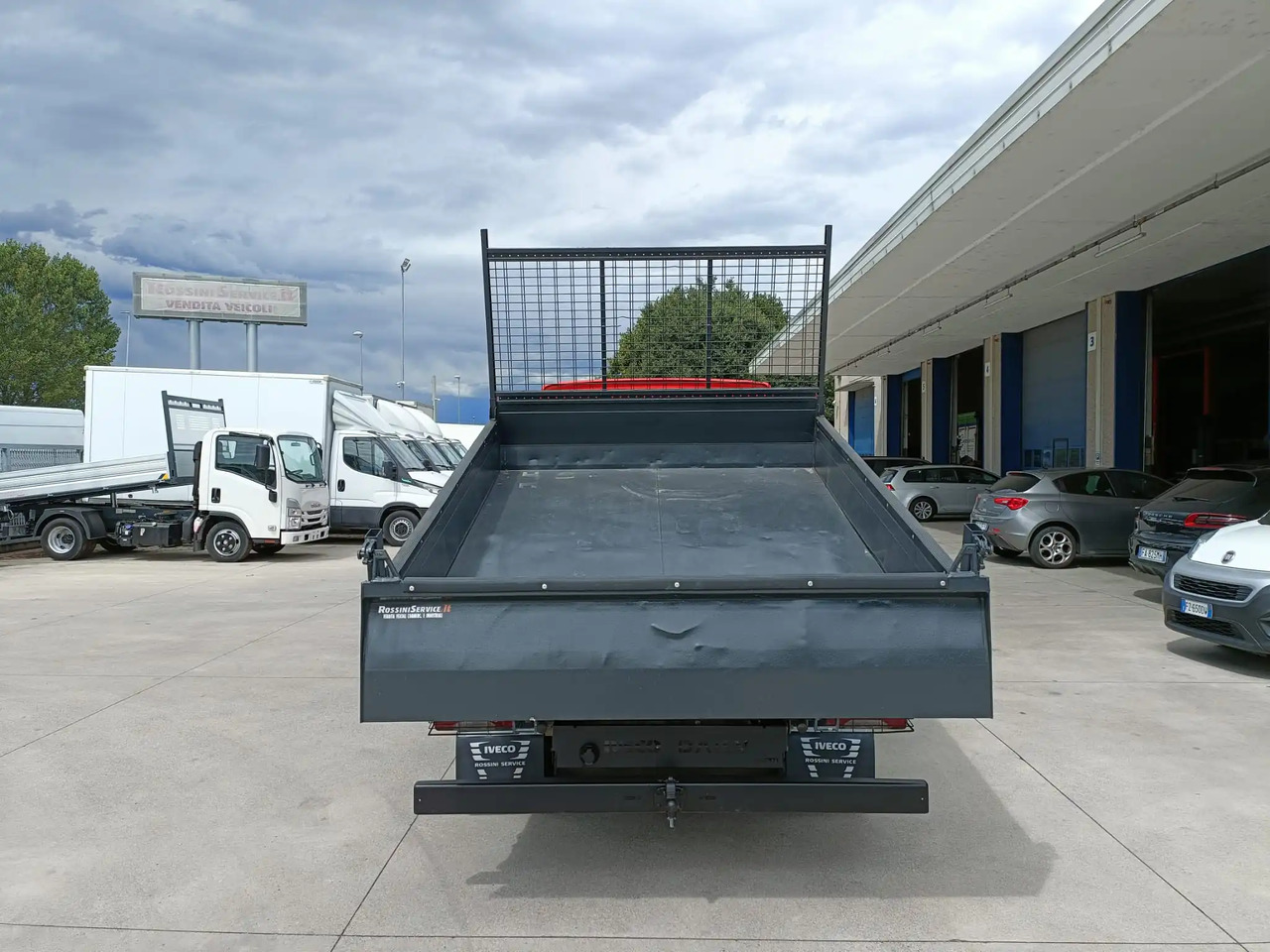 IVECO DAILY 35C12 RIBALTABILE - Бус самосвал: снимка 5 IVECO DAILY 35C12 RIBALTABILE - Бус самосвал: снимка 5