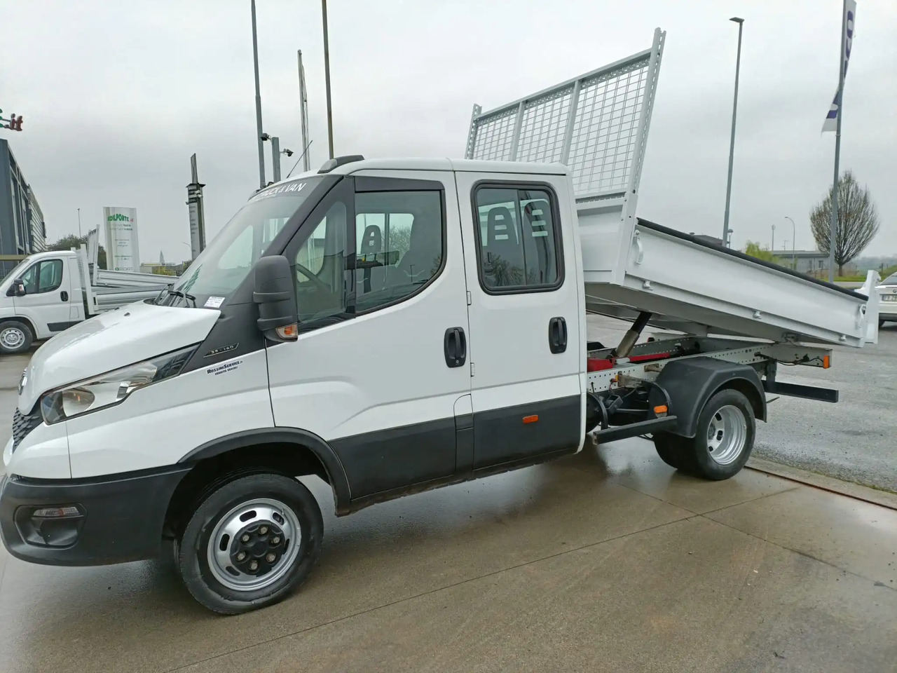 IVECO DAILY 35C14 DOPPIA CABINA RIBALTABILE 2.3 - Бус самосвал: снимка 2 IVECO DAILY 35C14 DOPPIA CABINA RIBALTABILE 2.3 - Бус самосвал: снимка 2