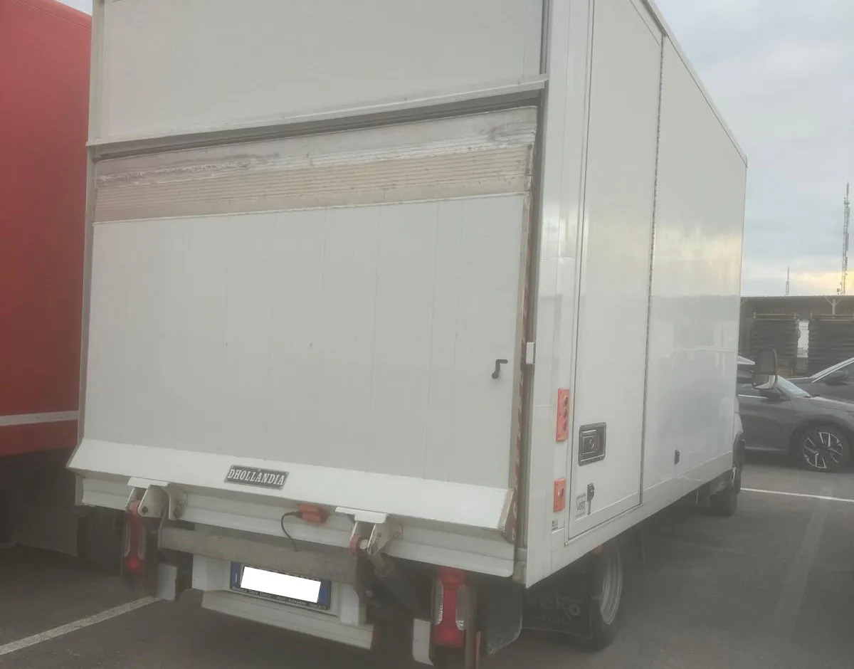 IVECO DAILY 35C14 - Лекотоварен автомобил фургон: снимка 2 IVECO DAILY 35C14 - Лекотоварен автомобил фургон: снимка 2