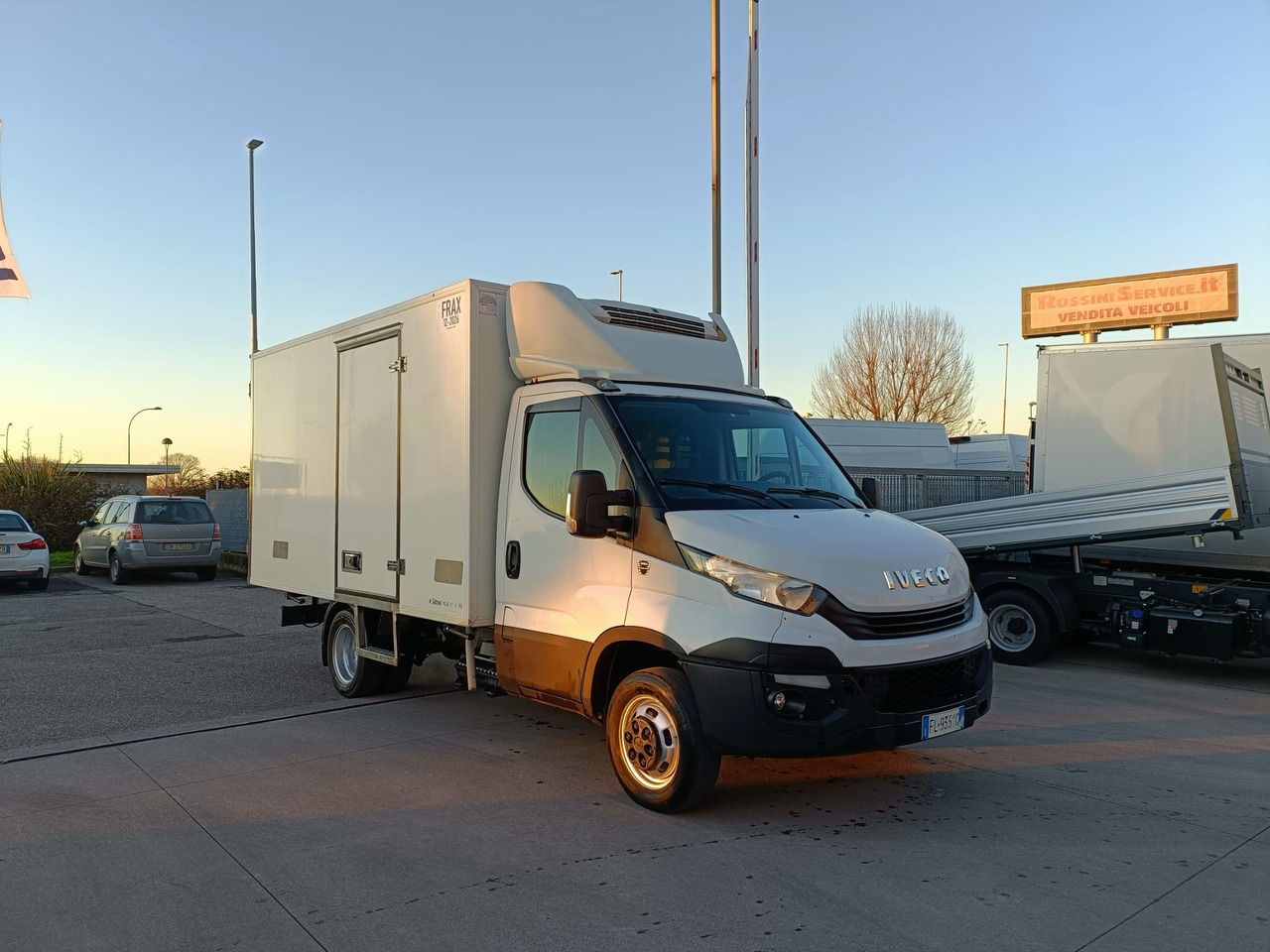 IVECO DAILY 35C18 FRIGO FRCX 3.0 - Хладилен бус: снимка 1 IVECO DAILY 35C18 FRIGO FRCX 3.0 - Хладилен бус: снимка 1
