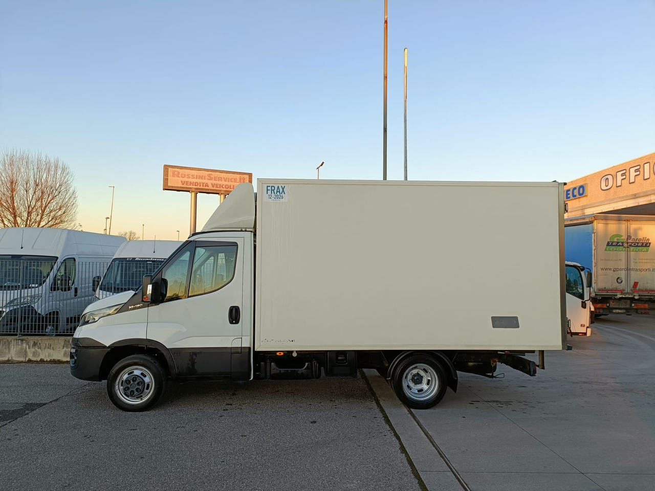 IVECO DAILY 35C18 FRIGO FRCX 3.0 - Хладилен бус: снимка 5 IVECO DAILY 35C18 FRIGO FRCX 3.0 - Хладилен бус: снимка 5