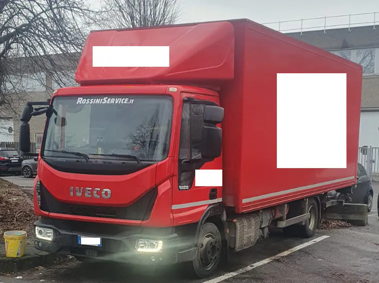 IVECO EUROCARGO 100E18 - Камион фургон: снимка 2 IVECO EUROCARGO 100E18 - Камион фургон: снимка 2