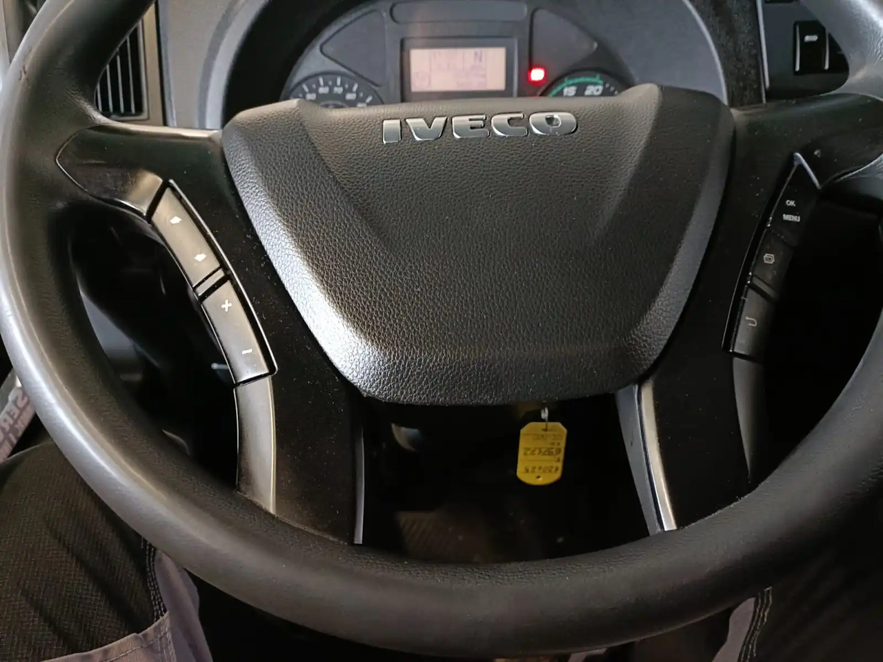 Лизинг на  IVECO EUROCARGO 120E25P IVECO EUROCARGO 120E25P: снимка 16