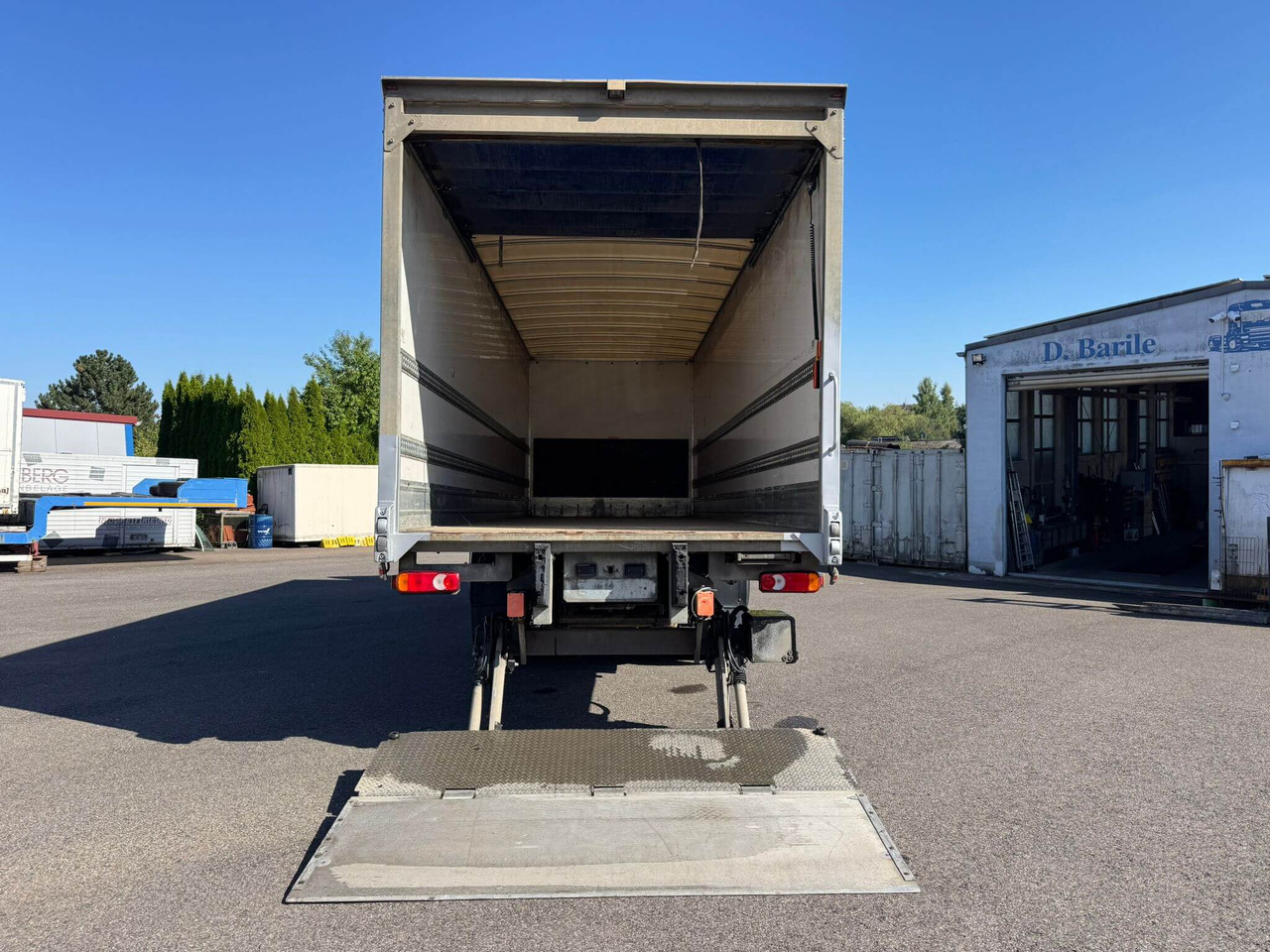 IVECO EUROCARGO 160E25P - Камион фургон: снимка 2 IVECO EUROCARGO 160E25P - Камион фургон: снимка 2
