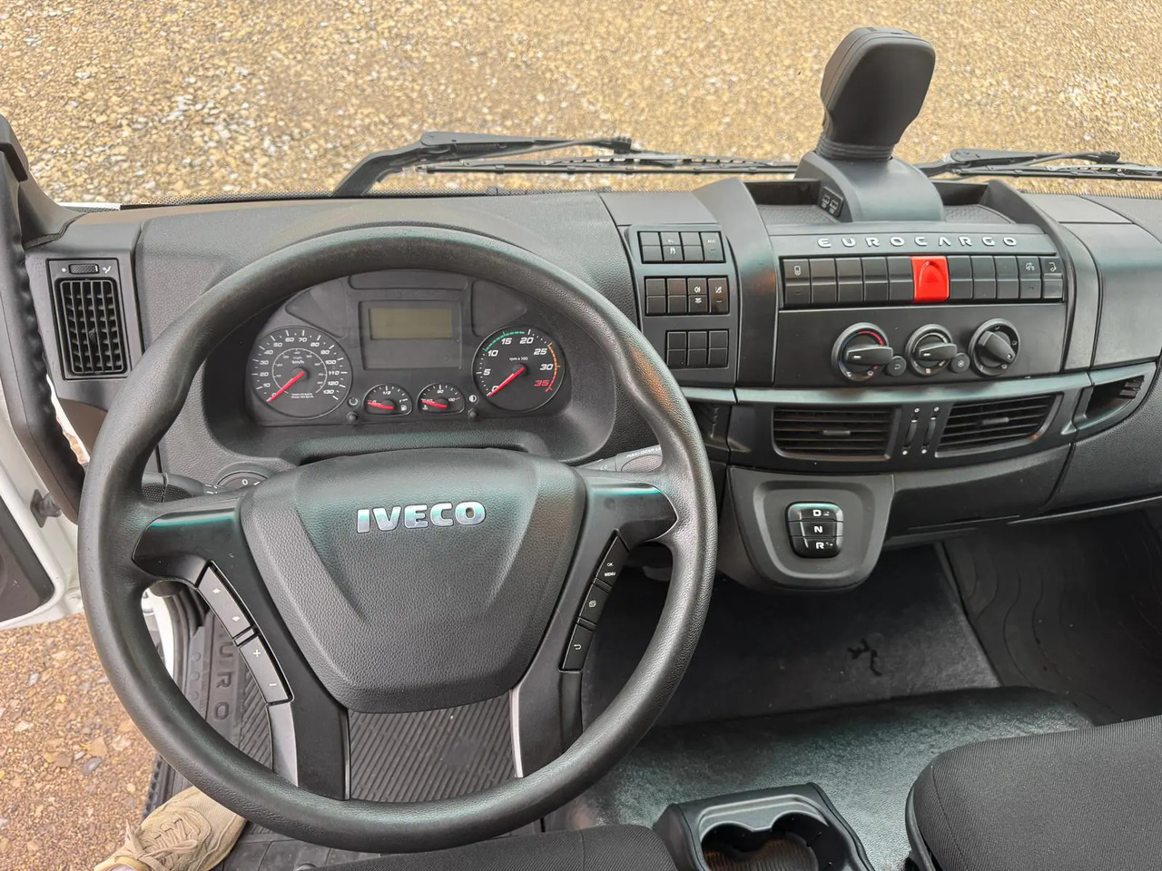 Лизинг на IVECO EUROCARGO 75E19P IVECO EUROCARGO 75E19P: снимка 7 Лизинг на IVECO EUROCARGO 75E19P IVECO EUROCARGO 75E19P: снимка 7