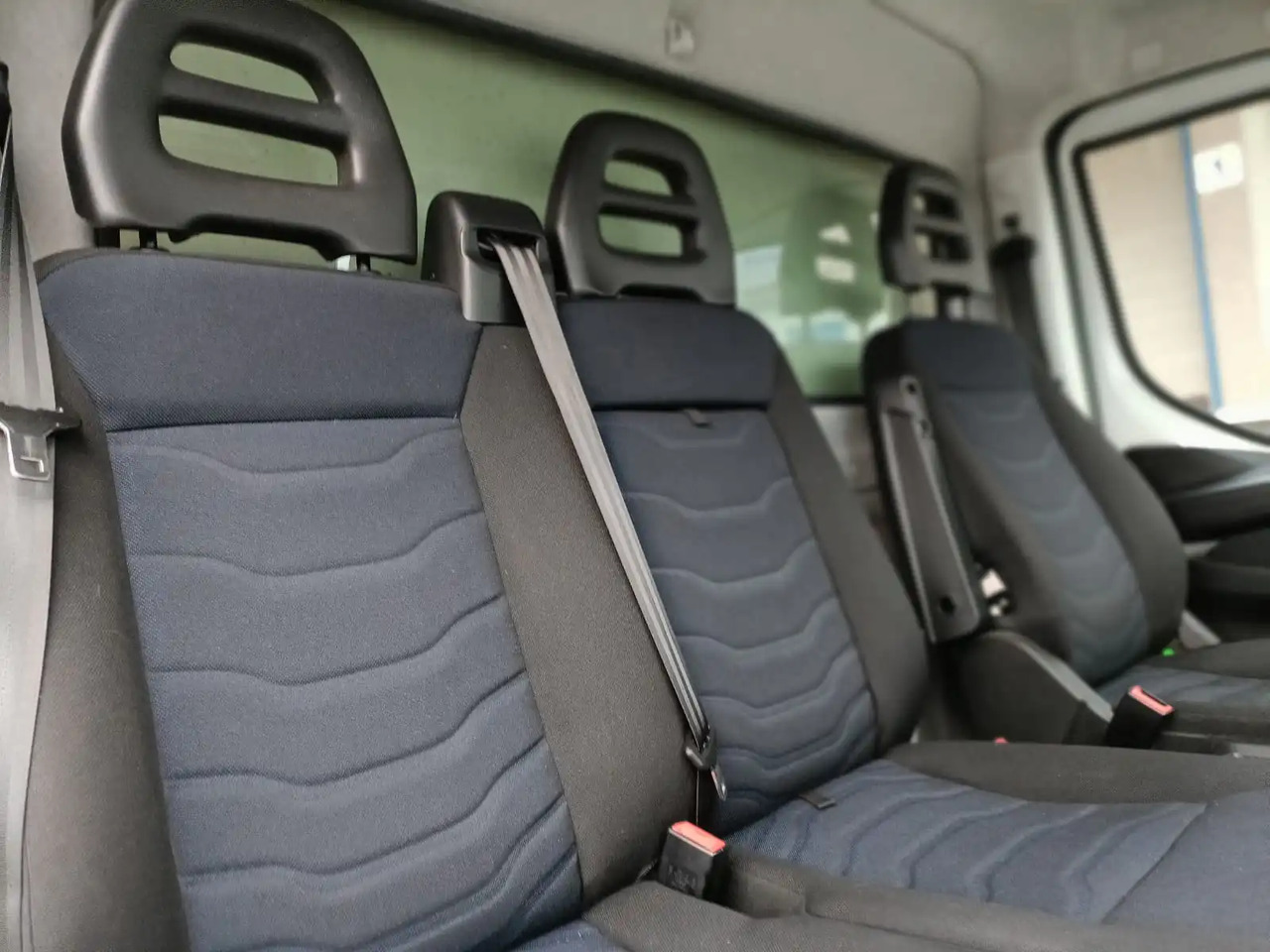 IVECO DAILY 35C14 - Лекотоварен автомобил: снимка 5 IVECO DAILY 35C14 - Лекотоварен автомобил: снимка 5