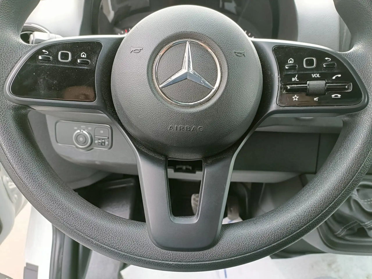 Хладилен бус MERCEDES BENZ SPRINTER 415 150 CV: снимка 13 Хладилен бус MERCEDES BENZ SPRINTER 415 150 CV: снимка 13